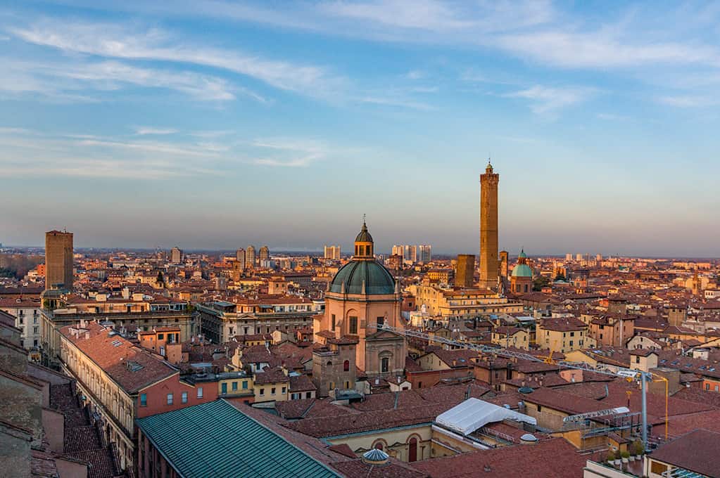 Bologna travel guide | Travelcylopedia | 3 Ocak 2020